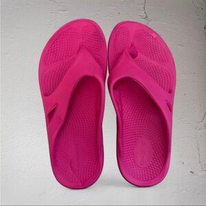 Oofos Hot Pink Slide Sandals Flip Flops